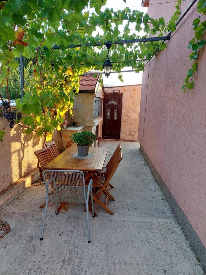 Appartamento Green Oasis Cattaro Esterno foto